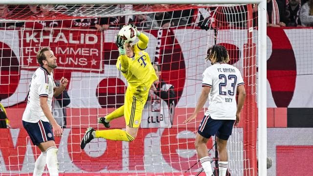 3:1-Sieg in Freiburg: Bayerns Urbig: «Ende einer sehr, sehr schwierigen Woche»