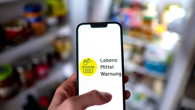 Geld zurück: Rückruf bei Tedi – Ablösungen an Wokpfanne