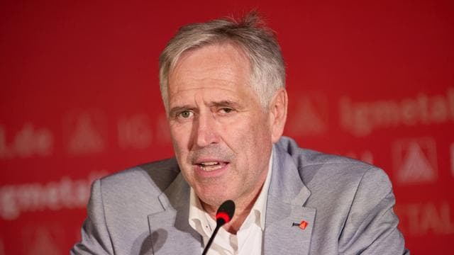 Industrie: IG Metall: Immer schnellere Verlagerungen ins Ausland