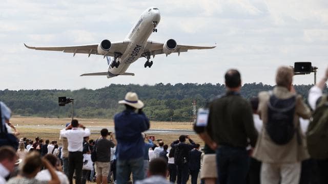 Airbus A350: Airbus landet nach 24 Stunden langem Rekordflug in Frankreich