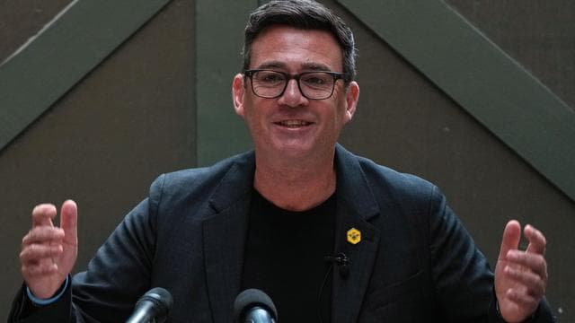 Großbritannien: Andy Burnham fehlt nur noch eine Stimme für das Premierministeramt