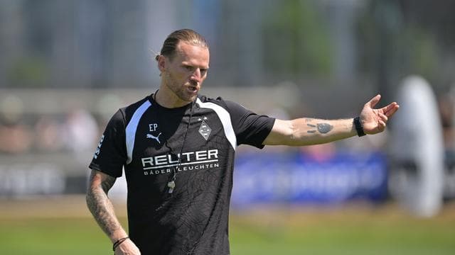 Fußball-Bundesliga: Trainingsauftakt in Gladbach: Polanski mit neuem Trainerstab