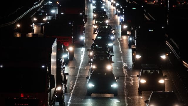 Verkehr: A81 nach Unfall in Engelbergtunnel teilweise gesperrt