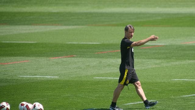 Fußball-Bundesliga: BVB startet ohne konkretes Ziel - Ricken erwartet Transfers