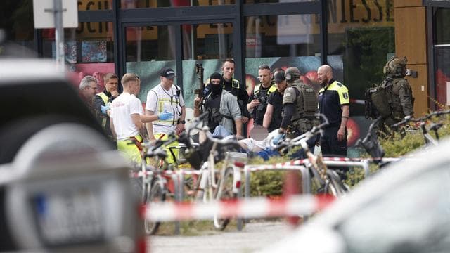 Mutmaßlicher Täter verletzt: Geiselnahme im Supermarkt: Erleichterung nach zwölf Stunden