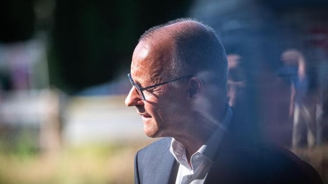 ZDF-Sommerinterview: Friedrich Merz schließt nach Spahn-Rücktritt Kabinettsumbau nicht aus