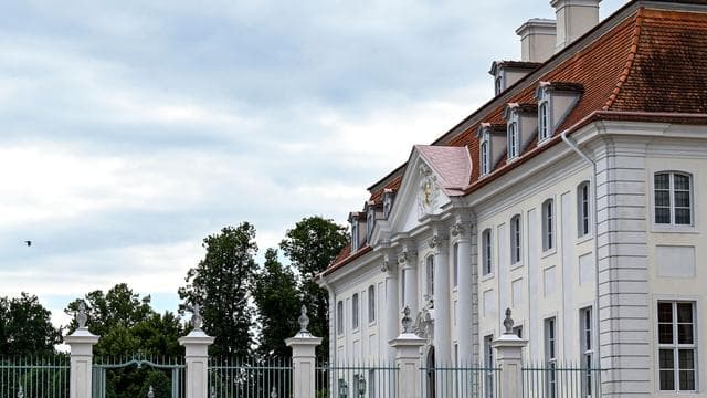 Wechselnde Orte geplant: Bundesregierung will Gästehaus aus Kostengründen aufgeben