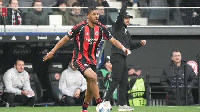 Fußball-Bundesliga: WM-Teilnehmer Amenda wechselt von Frankfurt nach Coventry
