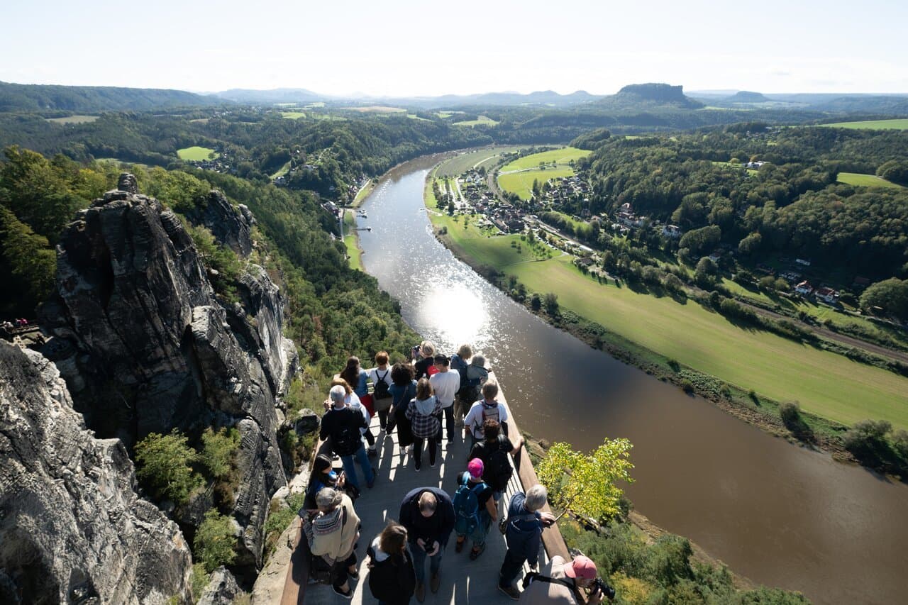 'Low stress, low salaries': The pros and cons of living in eastern Germany