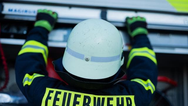 Mehrere Verletzte: Brand in Regensburg: Polizei vermutet Gasexplosion