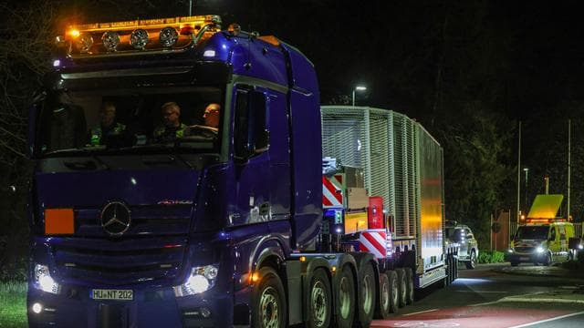 Kernkraft: Sechster Castor-Behälter mit Atommüll in Ahaus angekommen