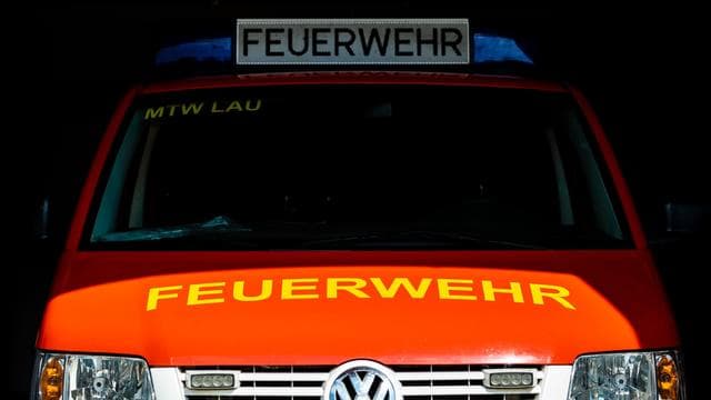 Brände: Hausbrand in der Wesermarsch - 400.000 Euro Schaden