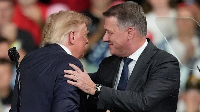 Parlamentswahlen: Auf Trump-Wahlkampftour: Audi kündigt SUV-Werk in den USA an