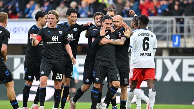 Fußball-Bundesliga: Geburtstag, Joker, Siegtor: Philippe lässt Paderborn jubeln