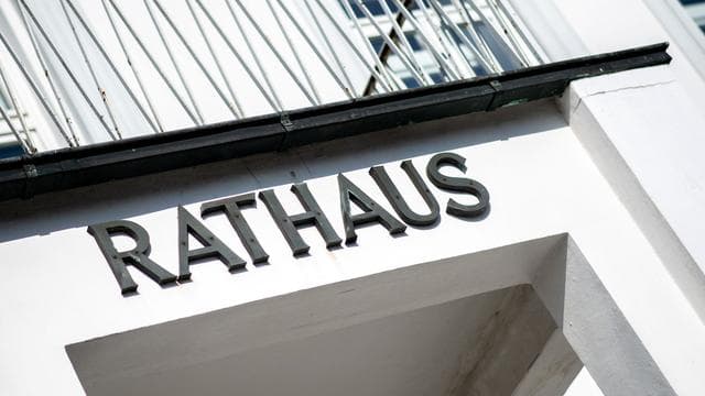 Weener in Ostfriesland: Bürgermeisterkandidat wegen «Reichsbürger»-Nähe abgelehnt