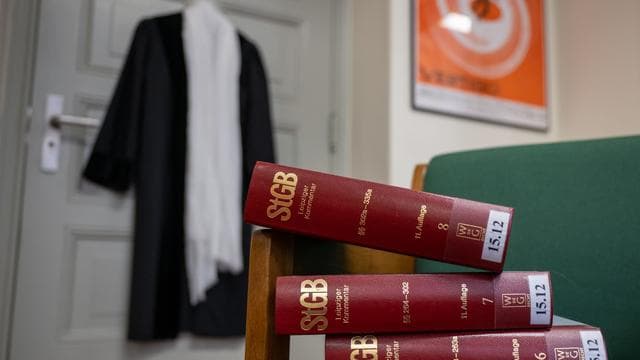 Justiz lahmgelegt: Massiver IT-Ausfall bei der Berliner Justiz - «Stillstand»