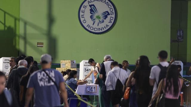 Stichwahl in Brasilien: Wahllokale in Brasilien bleiben zwei Stunden länger geöffnet