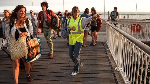 Französische Atlantikküste: 63.000 Menschen sollen sich vor Waldbränden in Sicherheit bringen