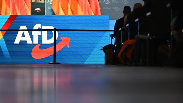 CSU-Chef bremst Parteifreunde: Söder gegen teilweises AfD-Verbotsverfahren
