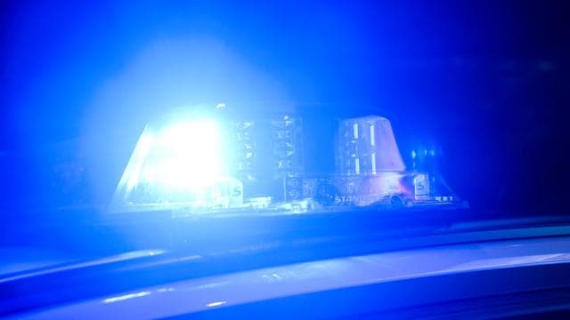Unfälle: Radfahrer bei Unfall schwer verletzt – Autofahrer flüchtet