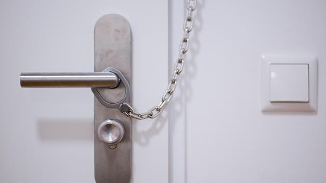 Frauenhäuser: In Deutschland fehlen fast 12.000 Frauenhaus-Plätze
