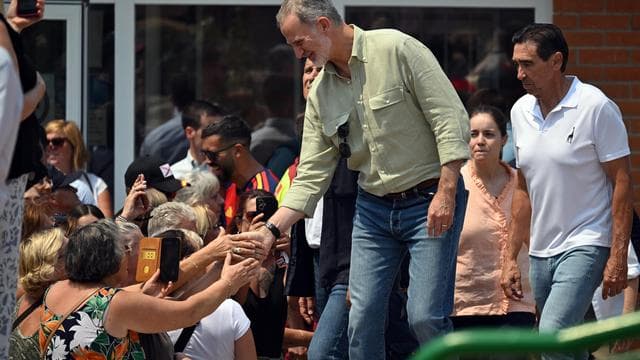 Waldbrände in Spanien: König Felipe VI. besucht Vertriebene der Waldbrände