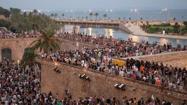 Palma de Mallorca: Tausende protestieren erneut gegen Massentourismus auf Mallorca