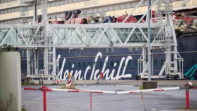 Kreuzfahrtschiff »Mein Schiff 3«: TUI sagt nach Kollision Kreuzfahrt für 2.400 Passagiere ab
