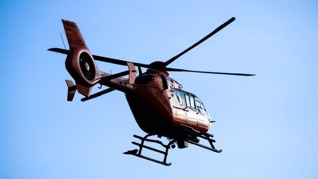 Hubschrauber im Einsatz: Zwei Schwerverletzte bei Unfall auf der A52