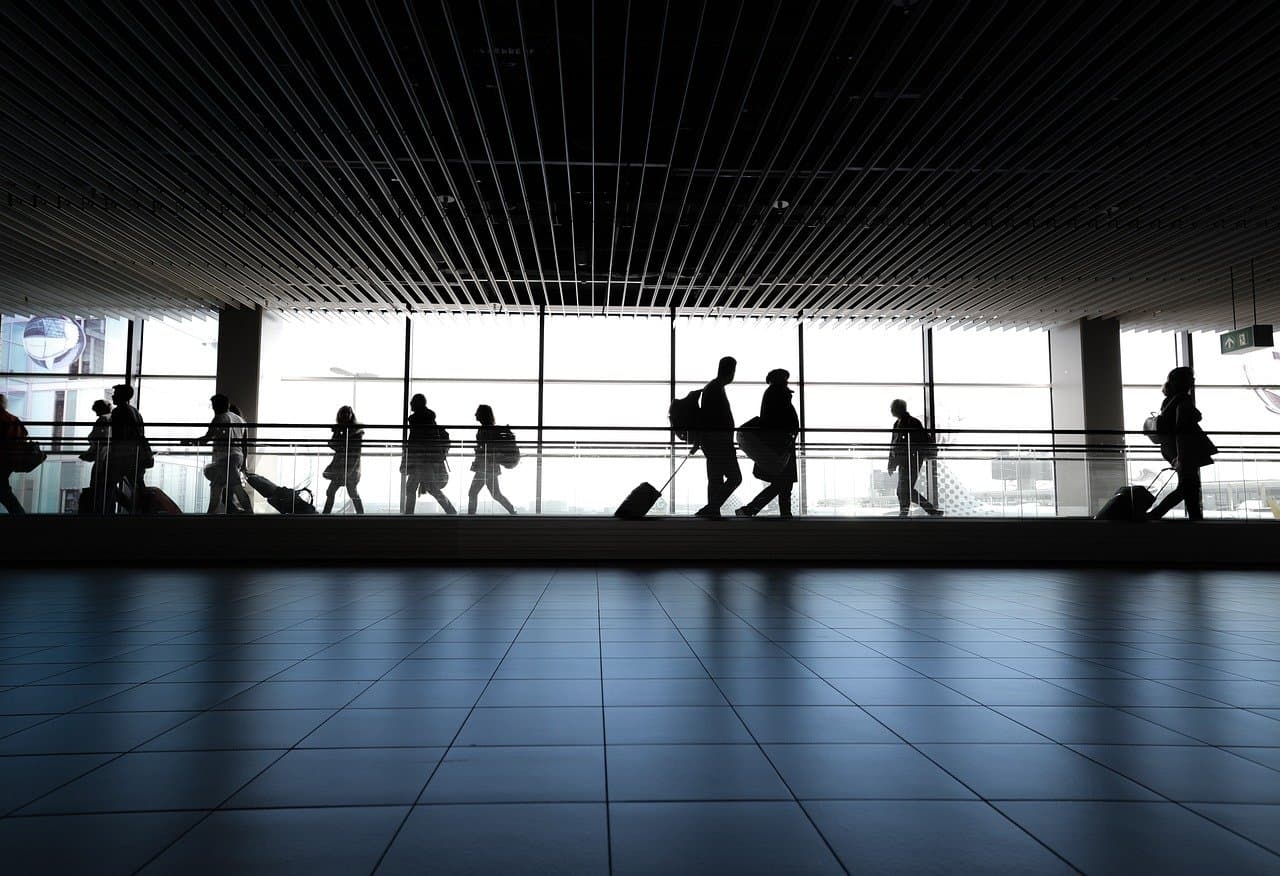 What are Germany's leading political parties' immigration and citizenship plans?