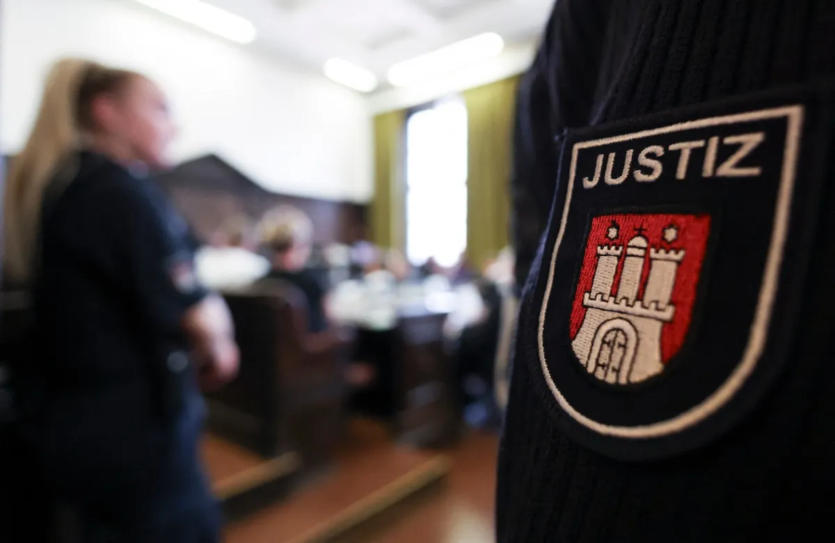 
            Germany jails young members of far-right 'Last Wave of Defence'
        