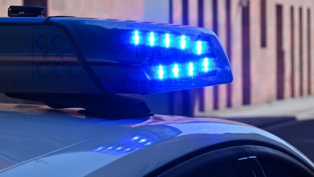 Kriminalität: Polizei findet gestohlenes Moped – Fahrer ohne Führerschein