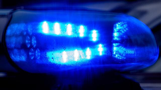 Überfall: Unbekannte überfallen Tankstelle in Plauen