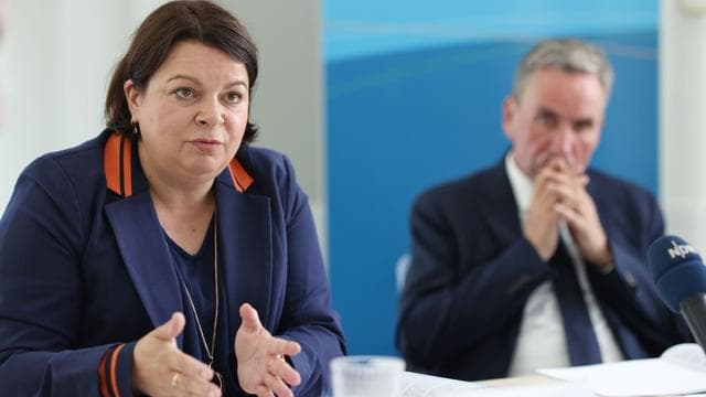 Kritik an Sparplänen: Elterngeld-Kürzung? Drese kündigt harten Widerstand an