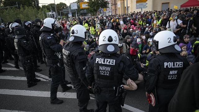 Erfurt: Thüringer Polizei bearbeitet 74 Straftaten nach AfD-Bundesparteitag