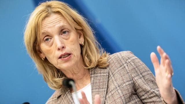 Bundespräsidentschaft: Karin Prien will Entscheidung zur Steinmeier-Nachfolge bis 9. November