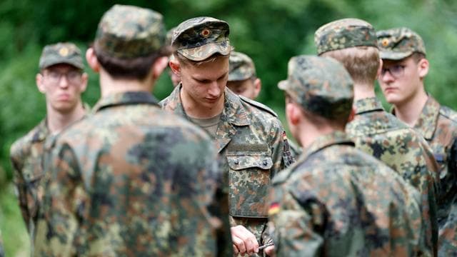 Bundeswehr: Zahl der Bewerber bei der Bundeswehr steigt weiter 