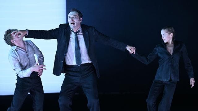 Theater: «Faust I» in Salzburg: Tanz eines Verzweifelten