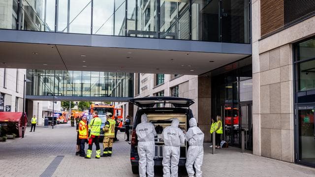 Messerangriff in Stuttgart: Versuchter mutmaßlicher Femizid in Stuttgarter Einkaufszentrum