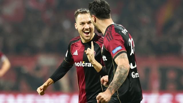 Fußball-Testspiel: 1. FC Nürnberg feiert beim 10:0 Schützenfest