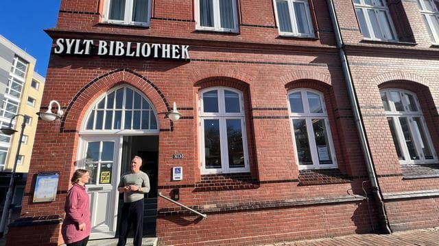 Tag der Bibliotheken: Bibliothek auf Sylt lockt nicht nur Bücherfans mit Ruhe