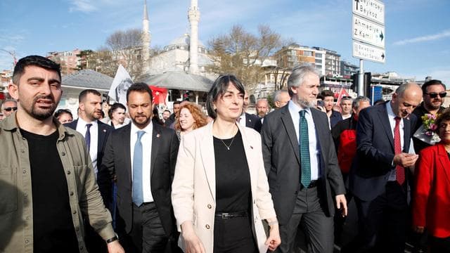 Sinem Dedetaş: Bürgermeisterin in Istanbuler Bezirk Üsküdar festgenommen