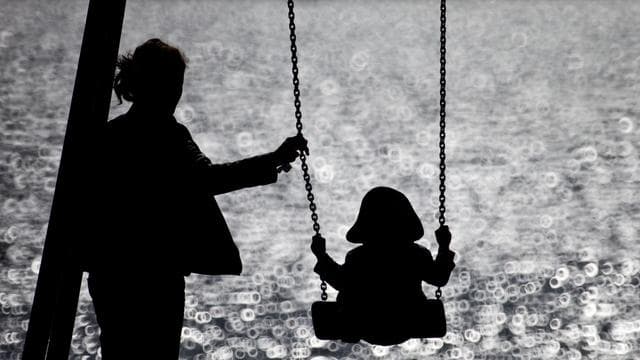 Kinder von Alleinerziehenden: Unterhaltsvorschuss - So ist die Lage in Thüringen
