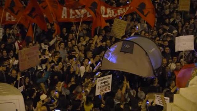 Tausende protestieren in Portugal gegen Wohnungsnot