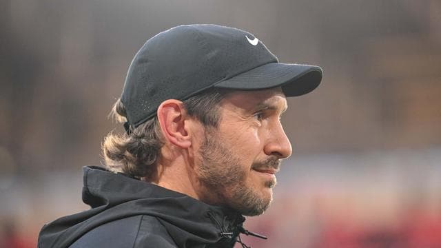 Im DFB-Pokal gegen Wolfsburg: SC-Coach Schuster: «Das kitzelt mich jetzt so ein bisschen»