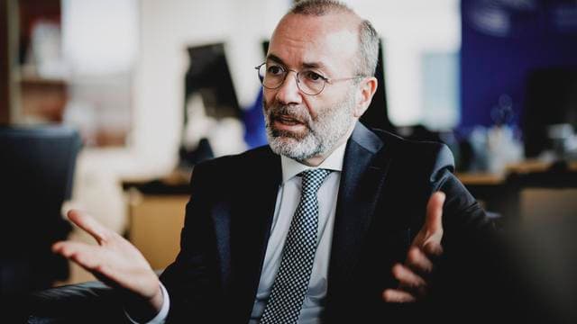 EU-Parlament: EVP-Abgeordnete stimmen mit Rechtsaußen-Bündnis in Affäre um EU-Gelder