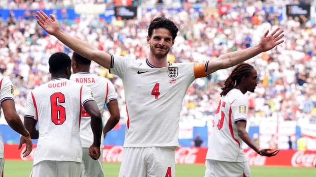 Fußball-WM: Buhrufe und Spektakel: Tuchel wird mit England Dritter