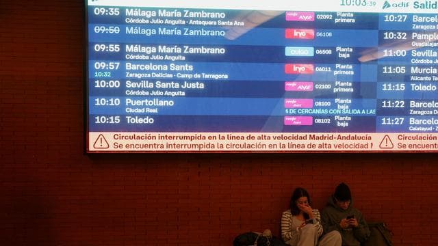 Zugunglück in Spanien: Mehrere Tote bei Kollision von Hochgeschwindigkeitszügen in Spanien