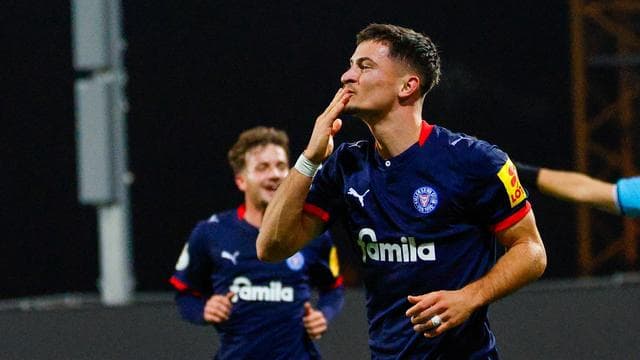Einzug ins Achtelfinale: Kiel wirft Hoffenheim in Elfer-Krimi aus dem Pokal