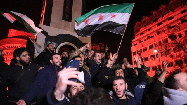 Syrien: Syrische Armee erklärt Assads Herrschaft für beendet